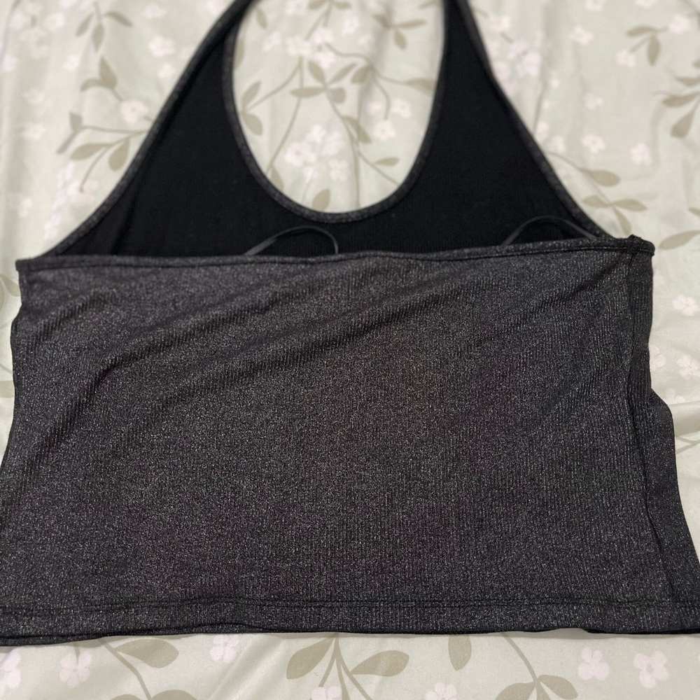 NWOT express large halter neck  cropped tank - Picture 3 of 9